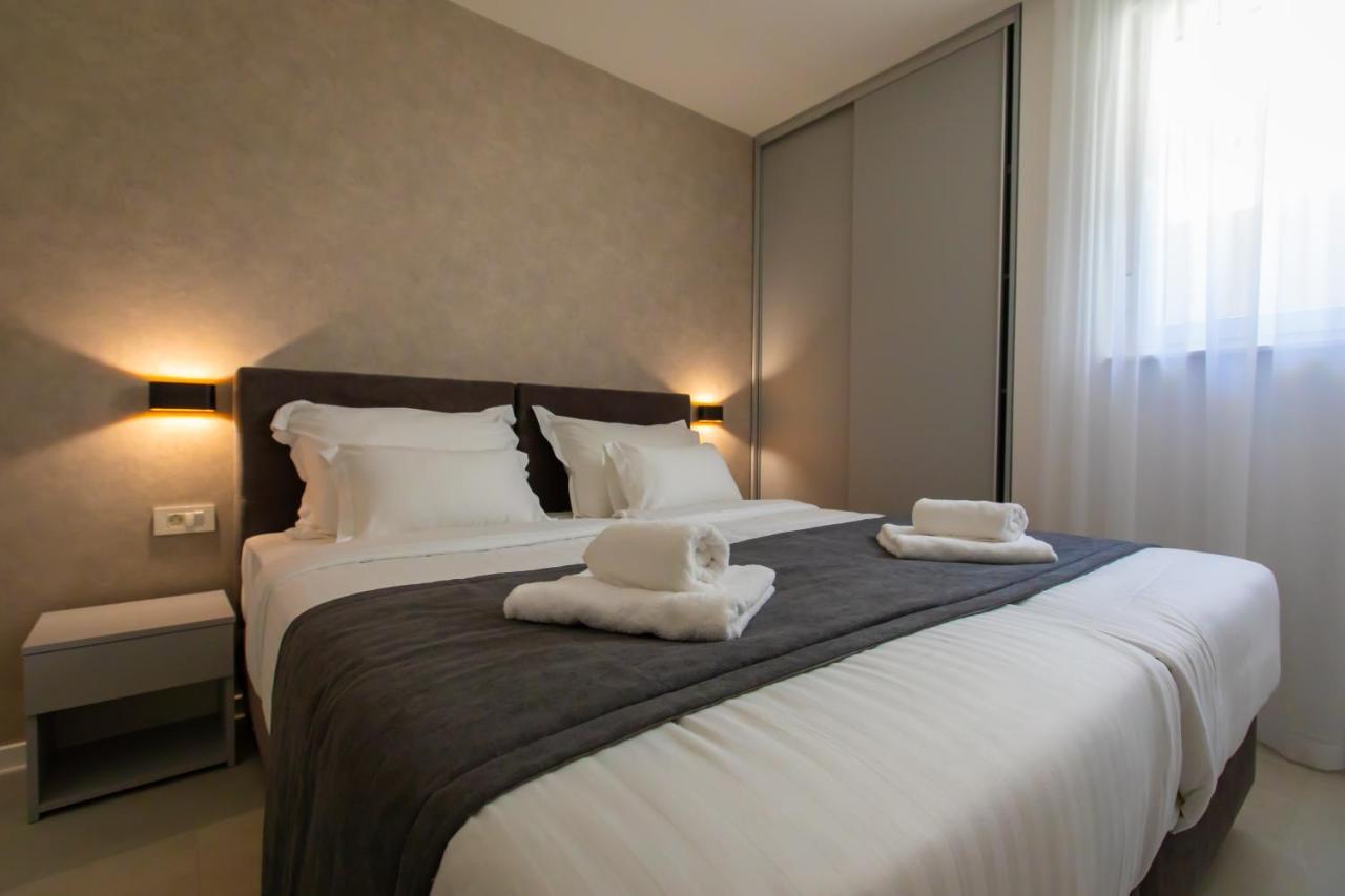 Beachfront Residences Stara Novalja Luaran gambar